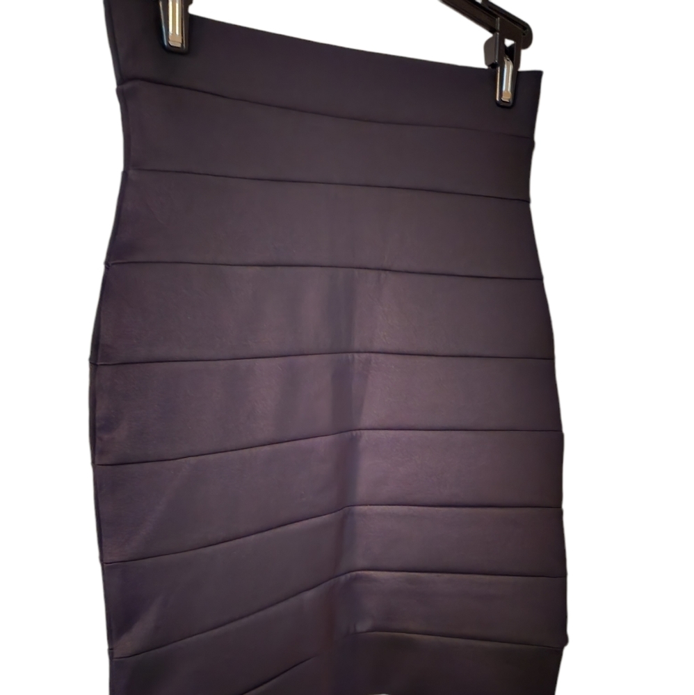 Woman skirt